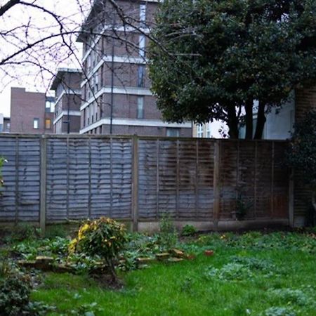 Ferienwohnung Manor Court London Exterior foto